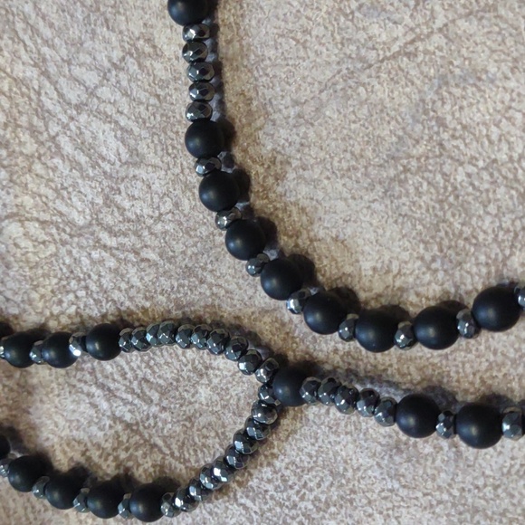Beautiful Black and Pewter Beaded Rosary with Cross - Picture 4 of 6